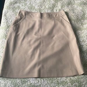 Banana Republic Beige Skirt Size 4